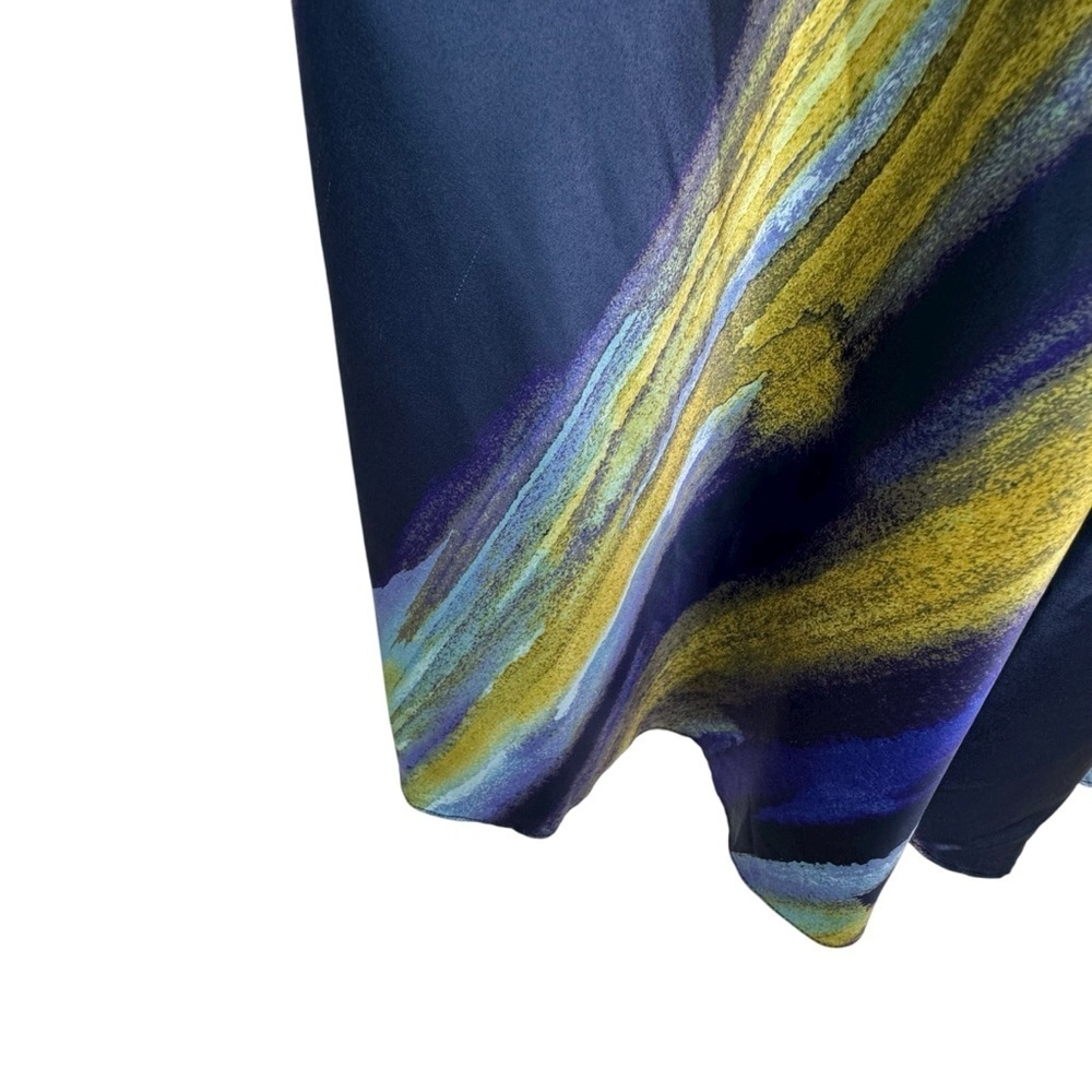 NWT Vince Camuto Abstract Print Knot Front Satin Halter Gown in Multi Size 8 - Picture 7 of 14